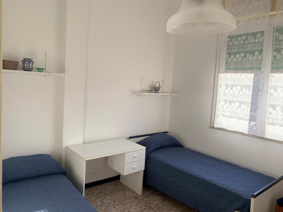 Casa Bianca 6 - Confortevole In Centro A مونيلّي المظهر الخارجي الصورة