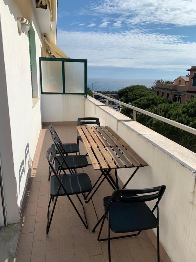 Casa Bianca 6 - Confortevole In Centro A مونيلّي المظهر الخارجي الصورة
